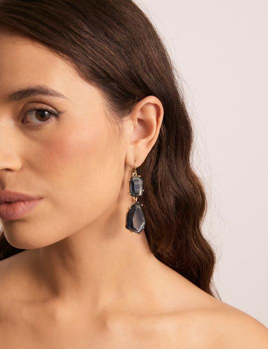 ANGLE DROP EARRING