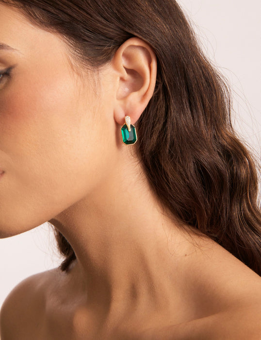 EMERALD CUT STONE STUD EARRING